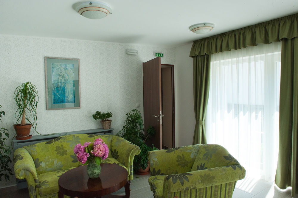 Piroska Villa Heviz Exterior photo